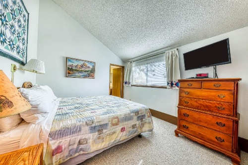 Snow Shoe 3A image 20